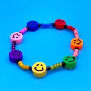 NWT Y2K Bracelets Rainbow Stretchy Beaded Bracelet